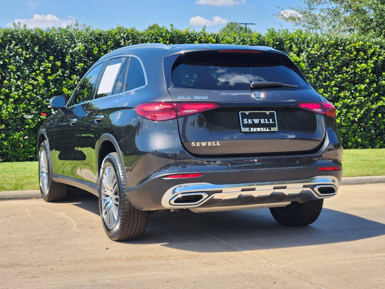 2024 Mercedes-Benz GLC Vehicle Photo in HOUSTON, TX 77079