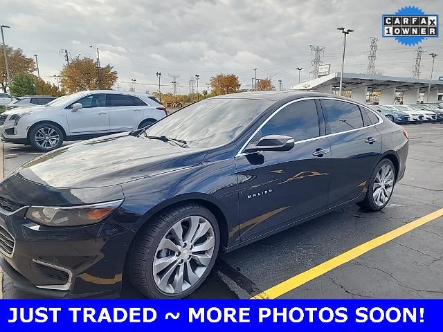 2017 Chevrolet Malibu Vehicle Photo in Plainfield, IL 60586