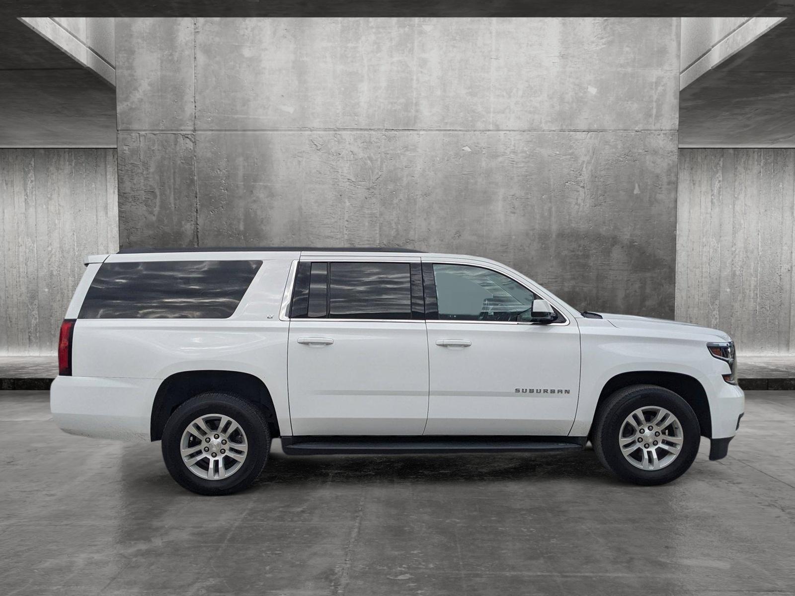 2019 Chevrolet Suburban Vehicle Photo in GREENACRES, FL 33463-3207