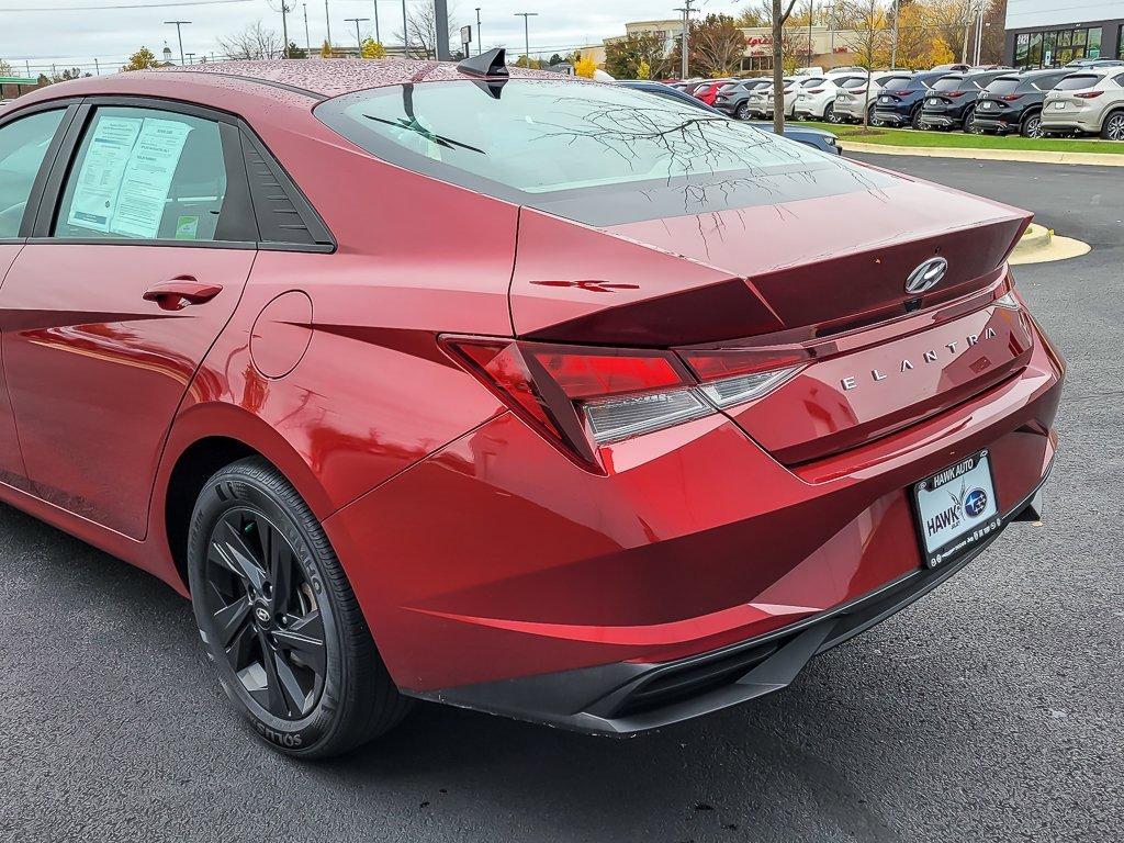 2023 Hyundai ELANTRA Vehicle Photo in Plainfield, IL 60586