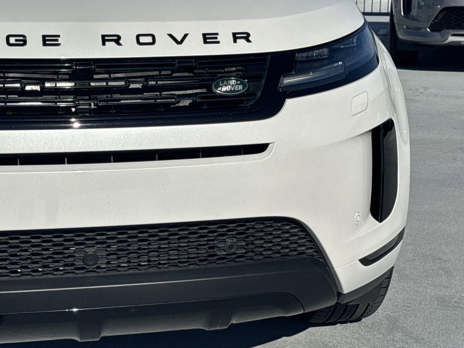 2024 Range Rover Evoque Vehicle Photo in AUSTIN, TX 78717