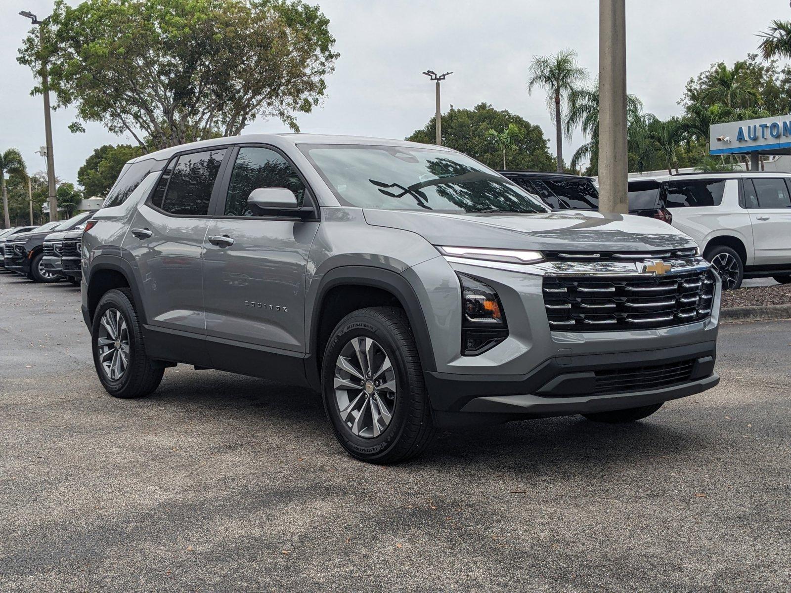 2025 Chevrolet Equinox Vehicle Photo in GREENACRES, FL 33463-3207