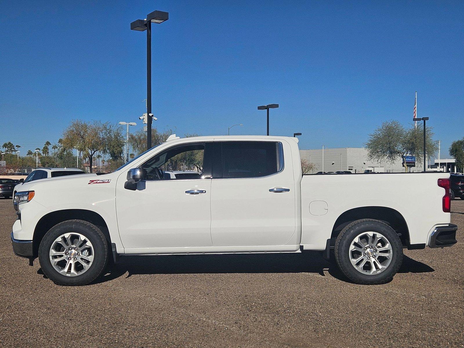 2025 Chevrolet Silverado 1500 Vehicle Photo in PEORIA, AZ 85382-3715