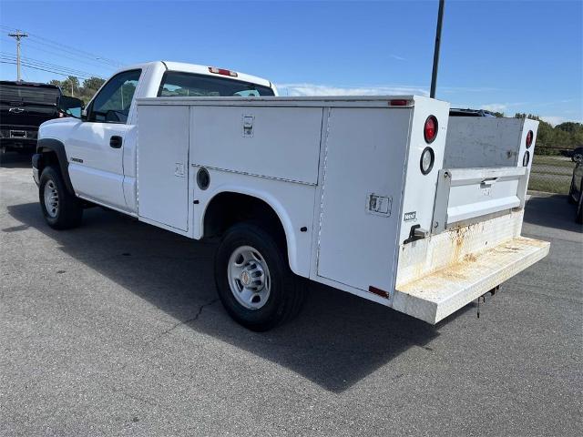 2007 Chevrolet Silverado 2500HD Classic Vehicle Photo in ALCOA, TN 37701-3235