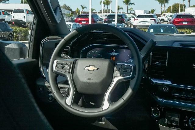 2025 Chevrolet Silverado 2500 HD Vehicle Photo in VENTURA, CA 93003-8585