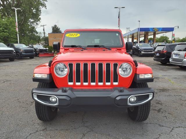 Used 2019 Jeep Wrangler Unlimited Sahara with VIN 1C4HJXEG0KW517751 for sale in Taylor, MI