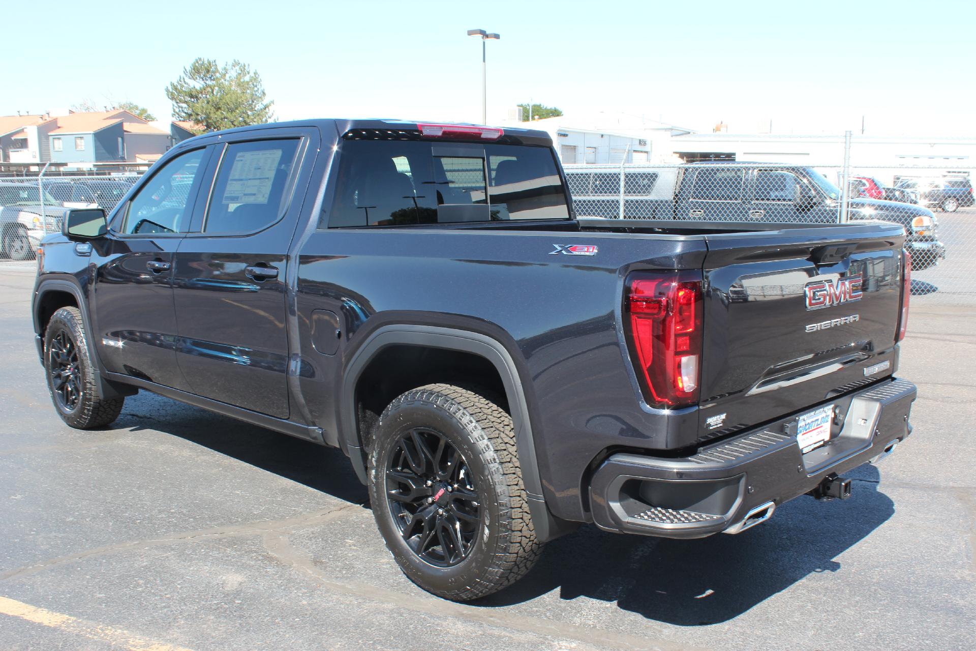 2025 GMC Sierra 1500 Vehicle Photo in AURORA, CO 80012-4011