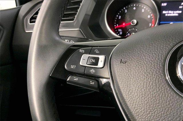 2020 Volkswagen Tiguan Vehicle Photo in INDEPENDENCE, MO 64055-1314