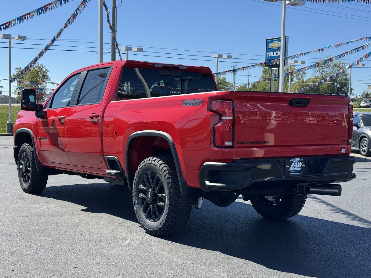 2025 Chevrolet Silverado 2500 HD Vehicle Photo in BOONVILLE, IN 47601-9633