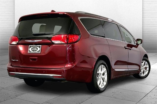 2020 Chrysler Pacifica Vehicle Photo in Kansas City, MO 64114