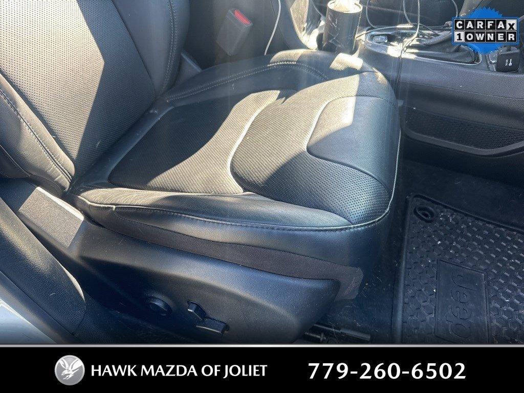 2021 Jeep Cherokee Vehicle Photo in Saint Charles, IL 60174