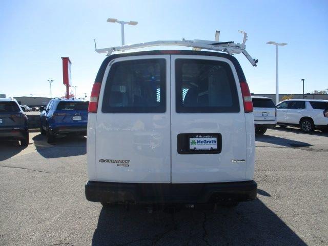 2013 Chevrolet Express Cargo Van Vehicle Photo in Cedar Rapids, IA 52402