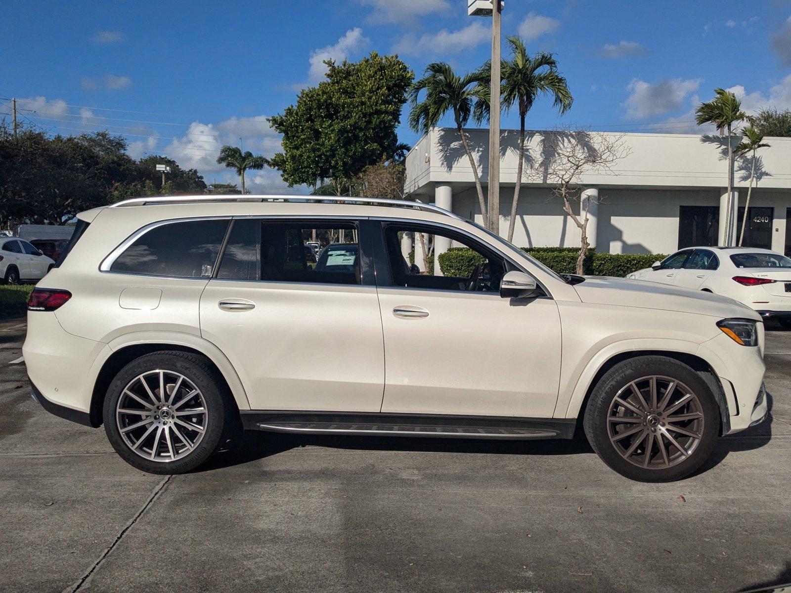 2022 Mercedes-Benz GLS Vehicle Photo in Coconut Creek, FL 33073