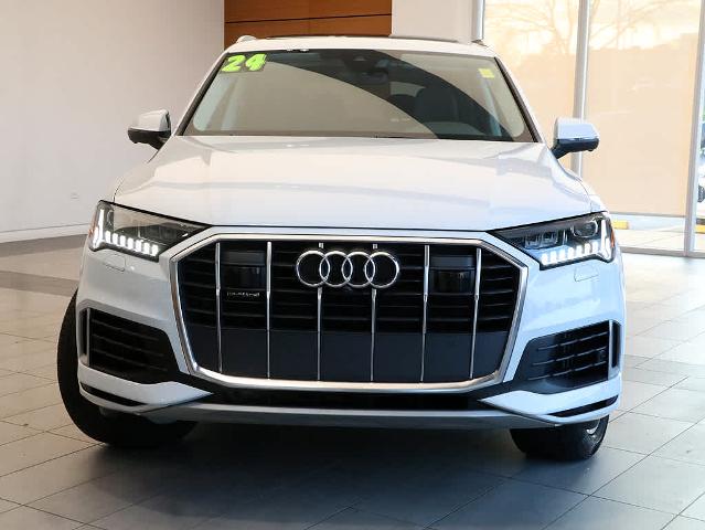 2024 Audi Q7 Vehicle Photo in LIBERTYVILLE, IL 60048-3287