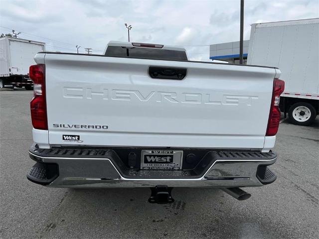 2024 Chevrolet Silverado 2500 HD Vehicle Photo in ALCOA, TN 37701-3235