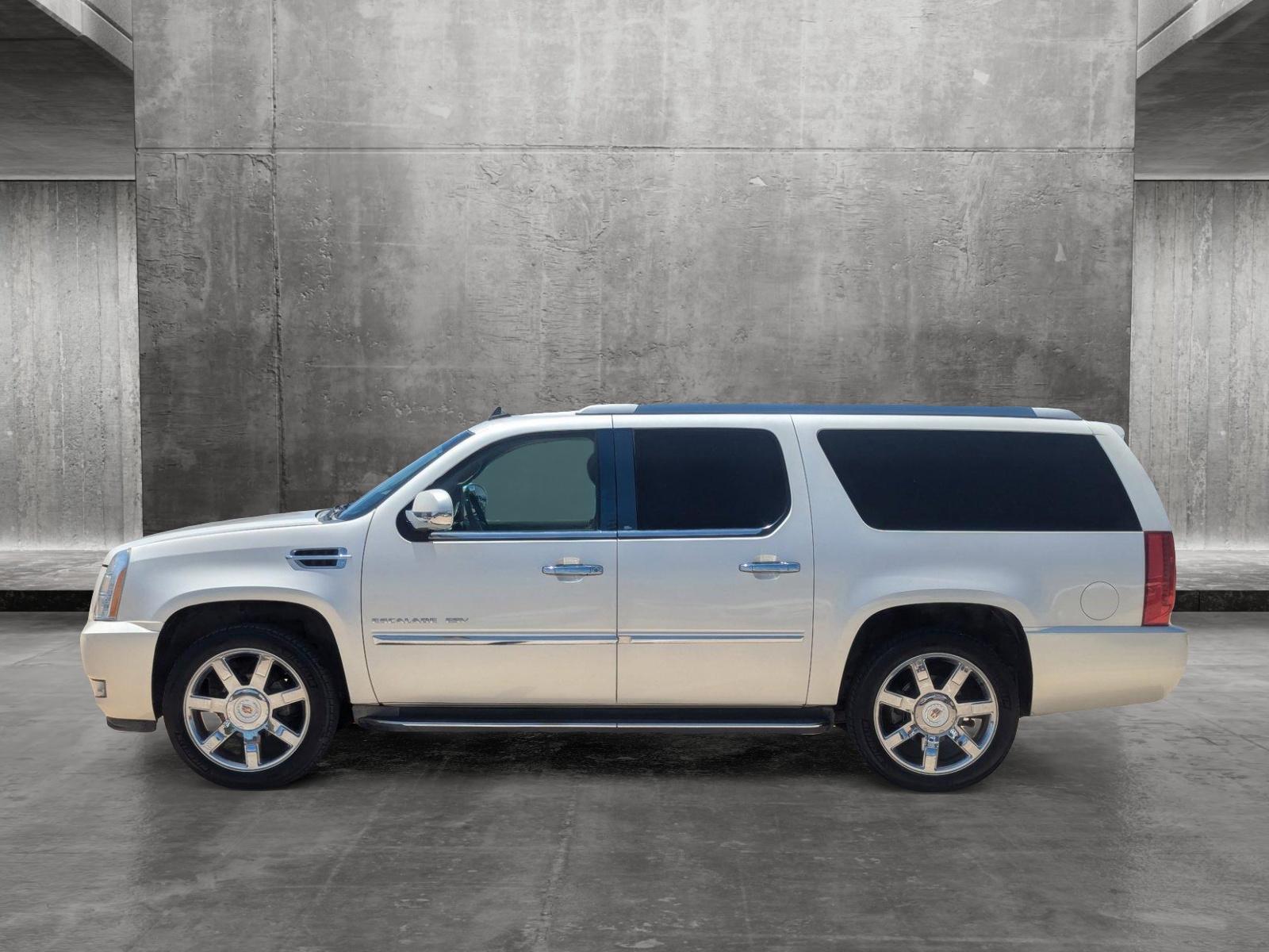 2010 Cadillac Escalade ESV Vehicle Photo in CORPUS CHRISTI, TX 78412-4902