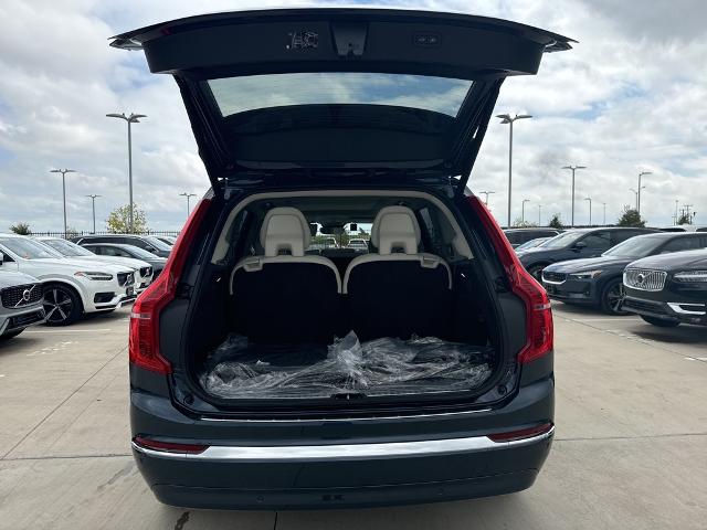 2025 Volvo XC90 Vehicle Photo in Grapevine, TX 76051