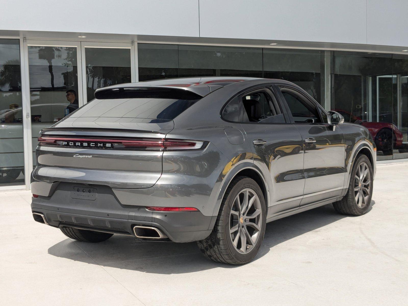 2024 Porsche Cayenne Vehicle Photo in Maitland, FL 32751