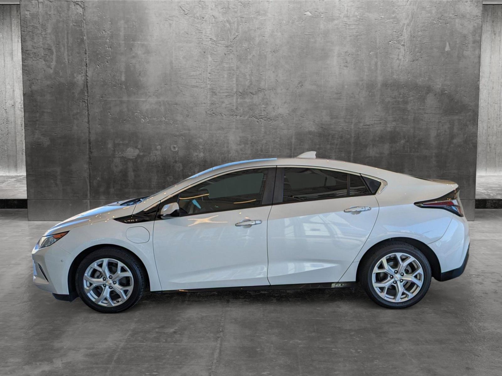 2017 Chevrolet Volt Vehicle Photo in Las Vegas, NV 89149