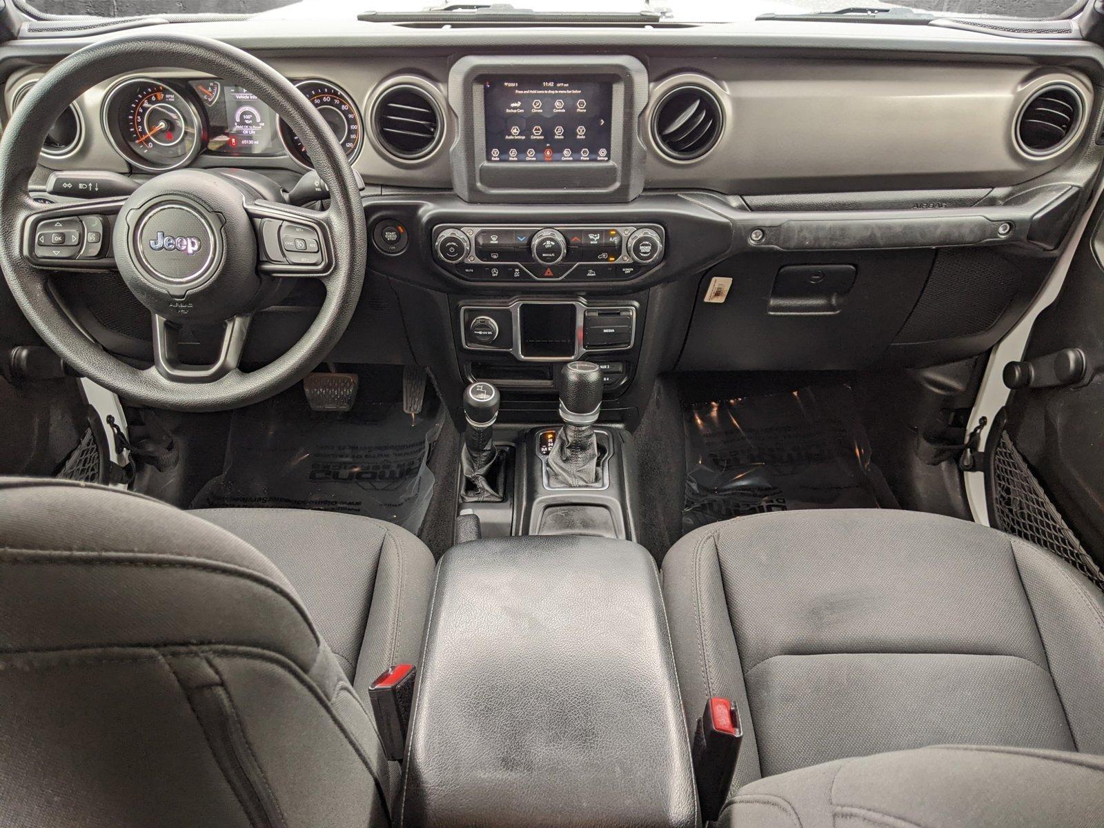 2022 Jeep Gladiator Vehicle Photo in TIMONIUM, MD 21093-2300