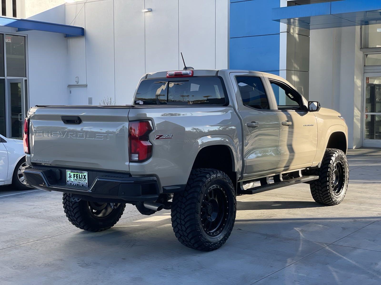 2024 Chevrolet Colorado Vehicle Photo in LOS ANGELES, CA 90007-3794