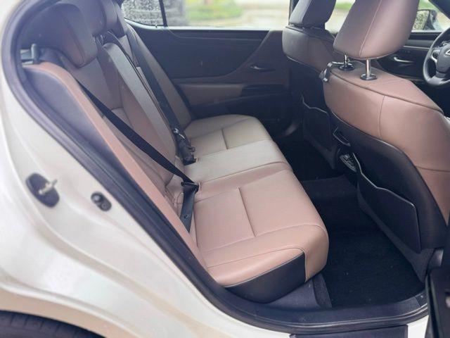 2022 Lexus ES Vehicle Photo in DELRAY BEACH, FL 33483-3294