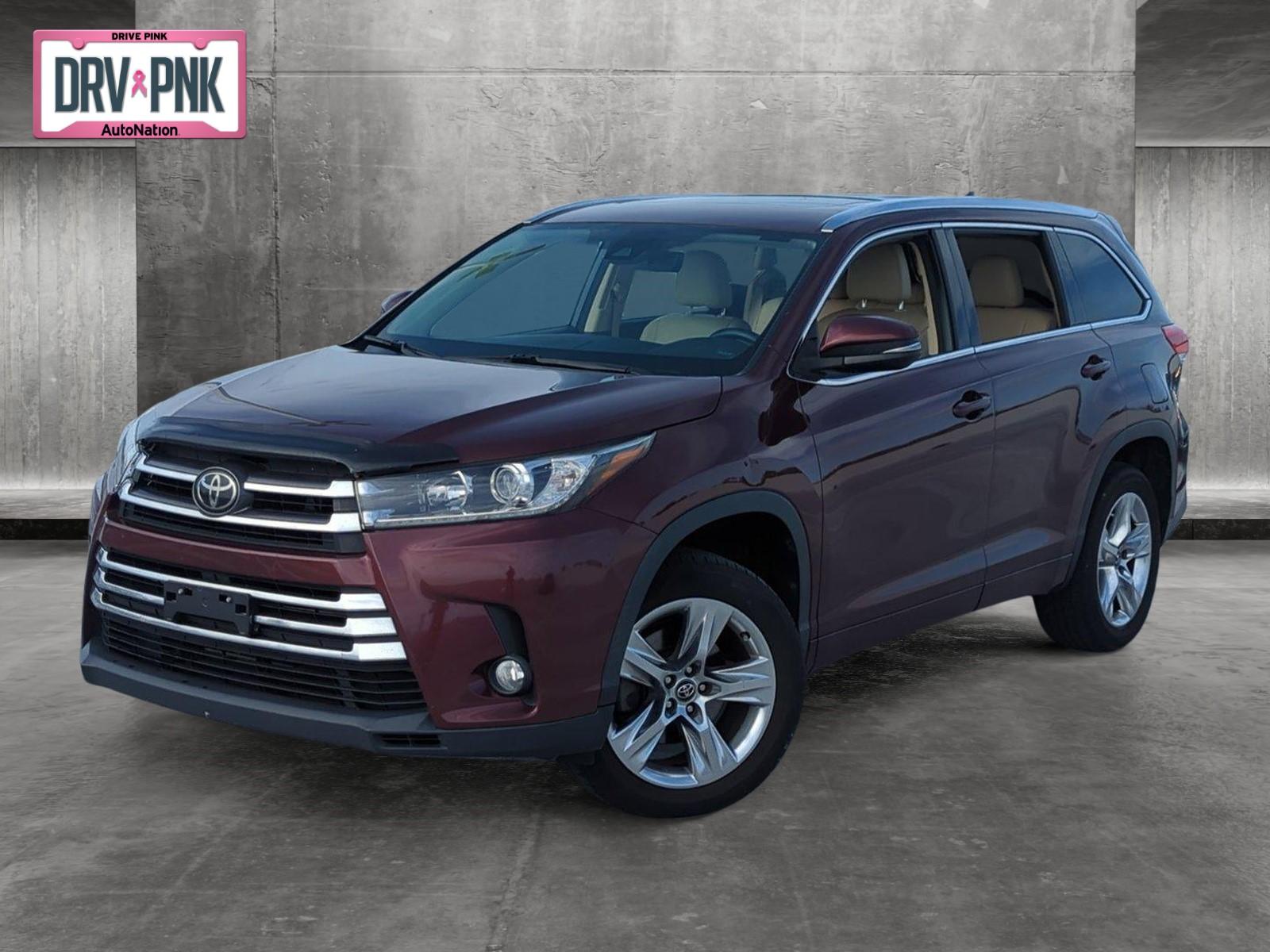 2017 Toyota Highlander Vehicle Photo in Ft. Myers, FL 33907