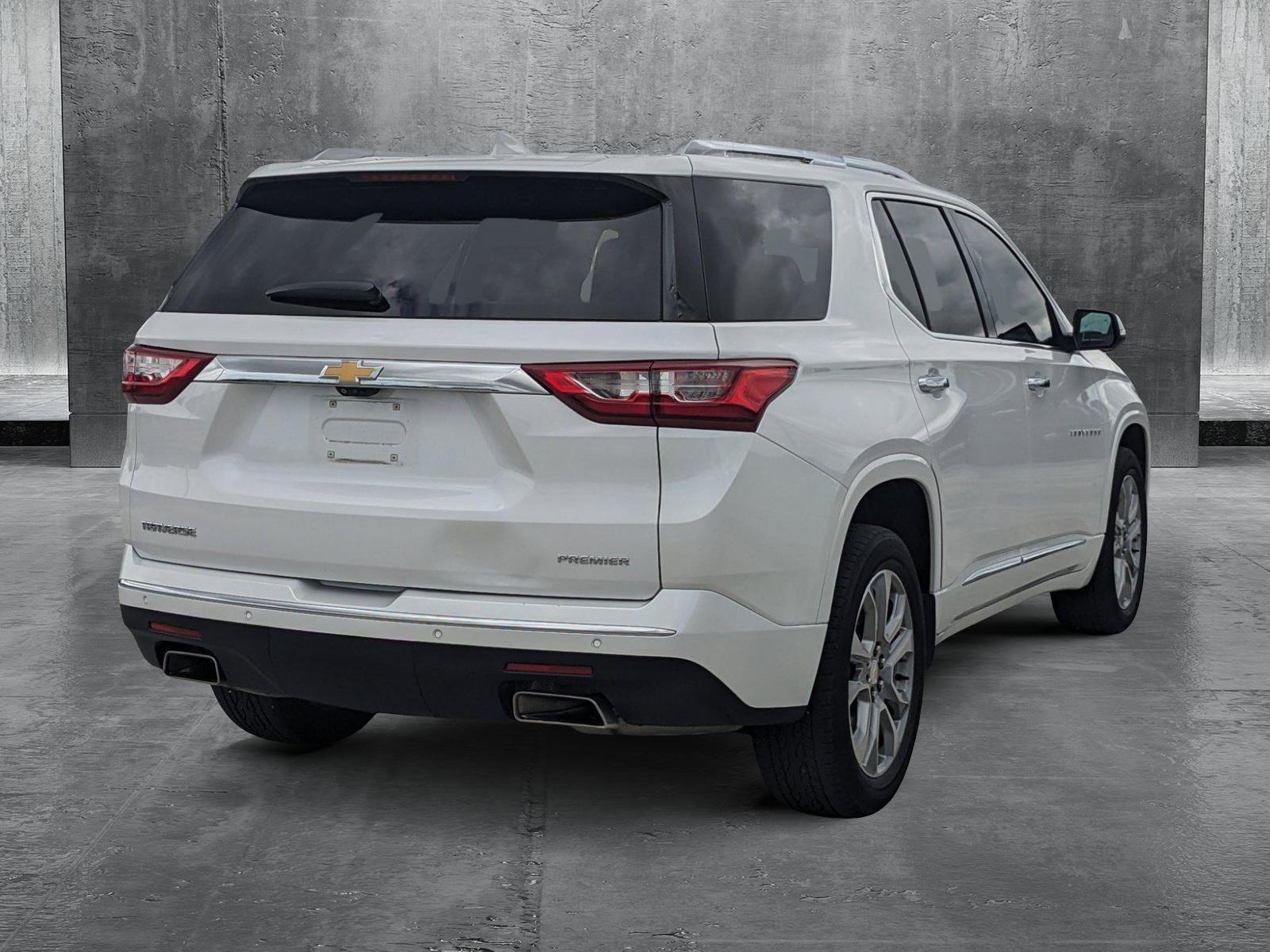 2021 Chevrolet Traverse Vehicle Photo in MIAMI, FL 33172-3015