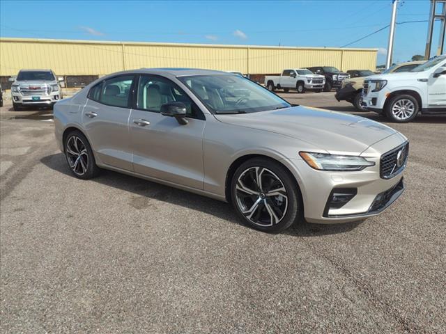 2024 Volvo S60 Vehicle Photo in NEDERLAND, TX 77627-8017