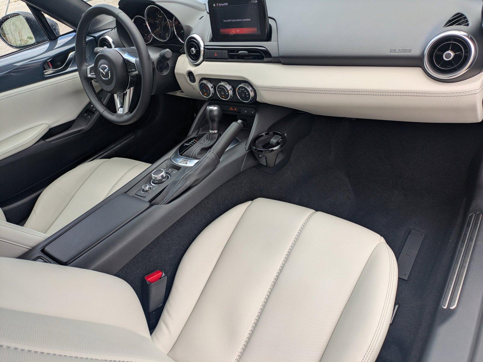 2021 Mazda MX-5 Miata RF Vehicle Photo in Sarasota, FL 34231