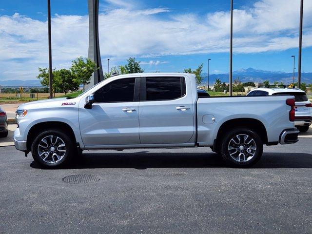 Used 2022 Chevrolet Silverado 1500 LT with VIN 1GCUDDED4NZ532167 for sale in Loveland, CO