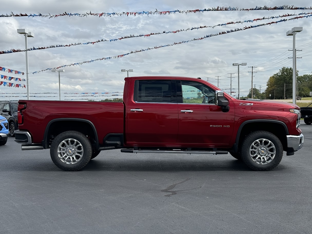 2025 Chevrolet Silverado 2500 HD Vehicle Photo in BOONVILLE, IN 47601-9633