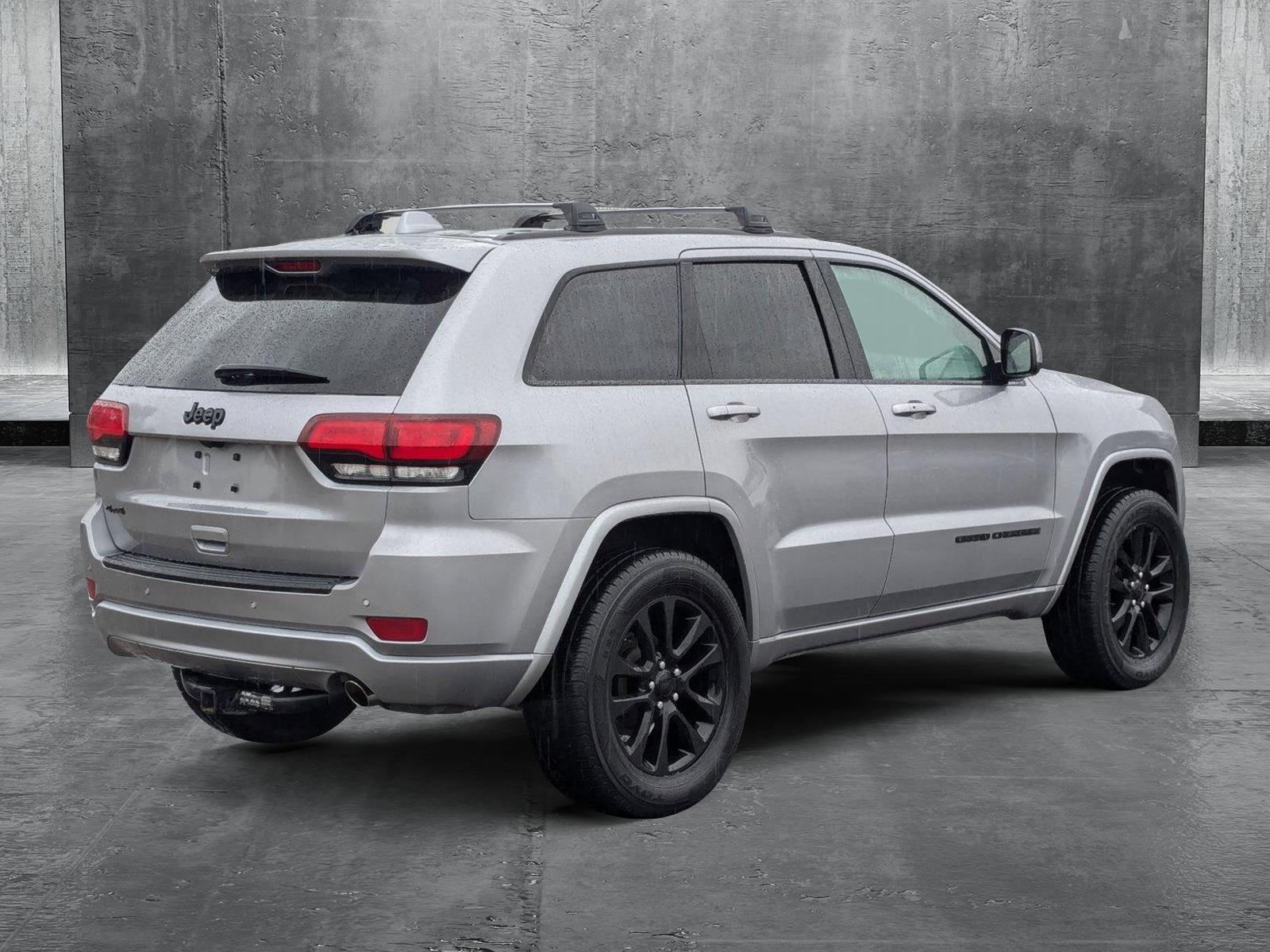 2020 Jeep Grand Cherokee Vehicle Photo in Spokane Valley, WA 99212