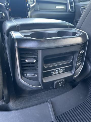 2021 Ram 1500 Vehicle Photo in VENTURA, CA 93003-8585