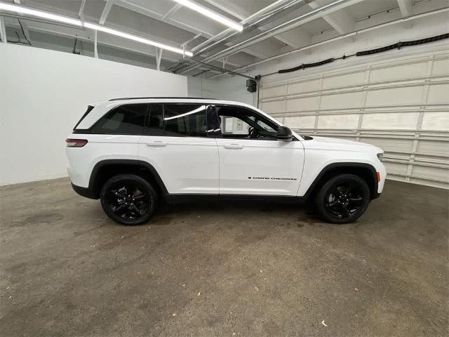 2023 Jeep Grand Cherokee Vehicle Photo in PORTLAND, OR 97225-3518