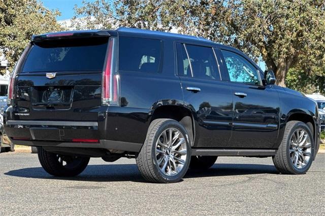 2020 Cadillac Escalade Vehicle Photo in ELK GROVE, CA 95757-8703