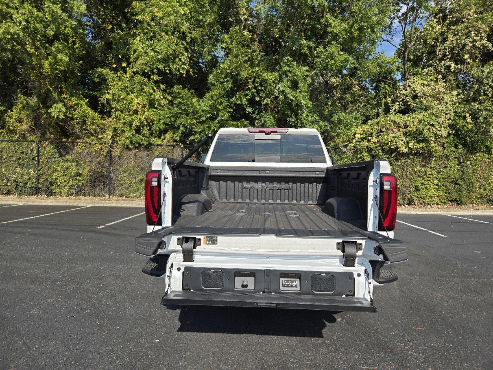 2024 GMC Sierra 2500 HD Vehicle Photo in DALLAS, TX 75209-3016