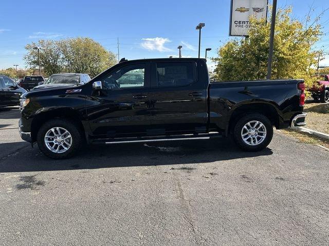 2024 Chevrolet Silverado 1500 Vehicle Photo in GREELEY, CO 80634-4125