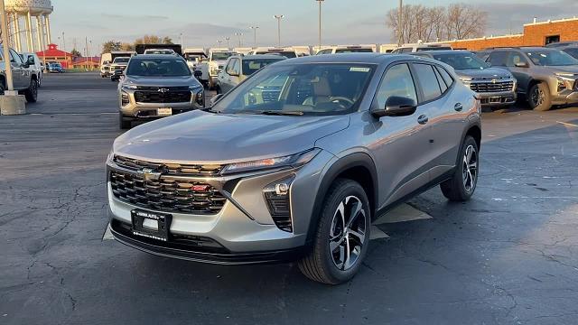 2025 Chevrolet Trax Vehicle Photo in JOLIET, IL 60435-8135