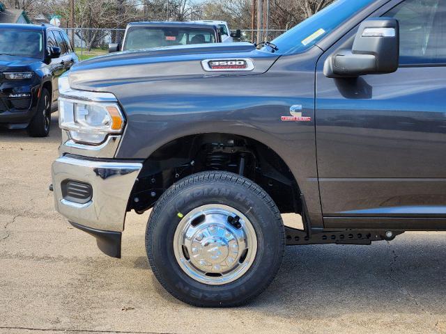 2024 Ram 3500 Vehicle Photo in Ennis, TX 75119-5114