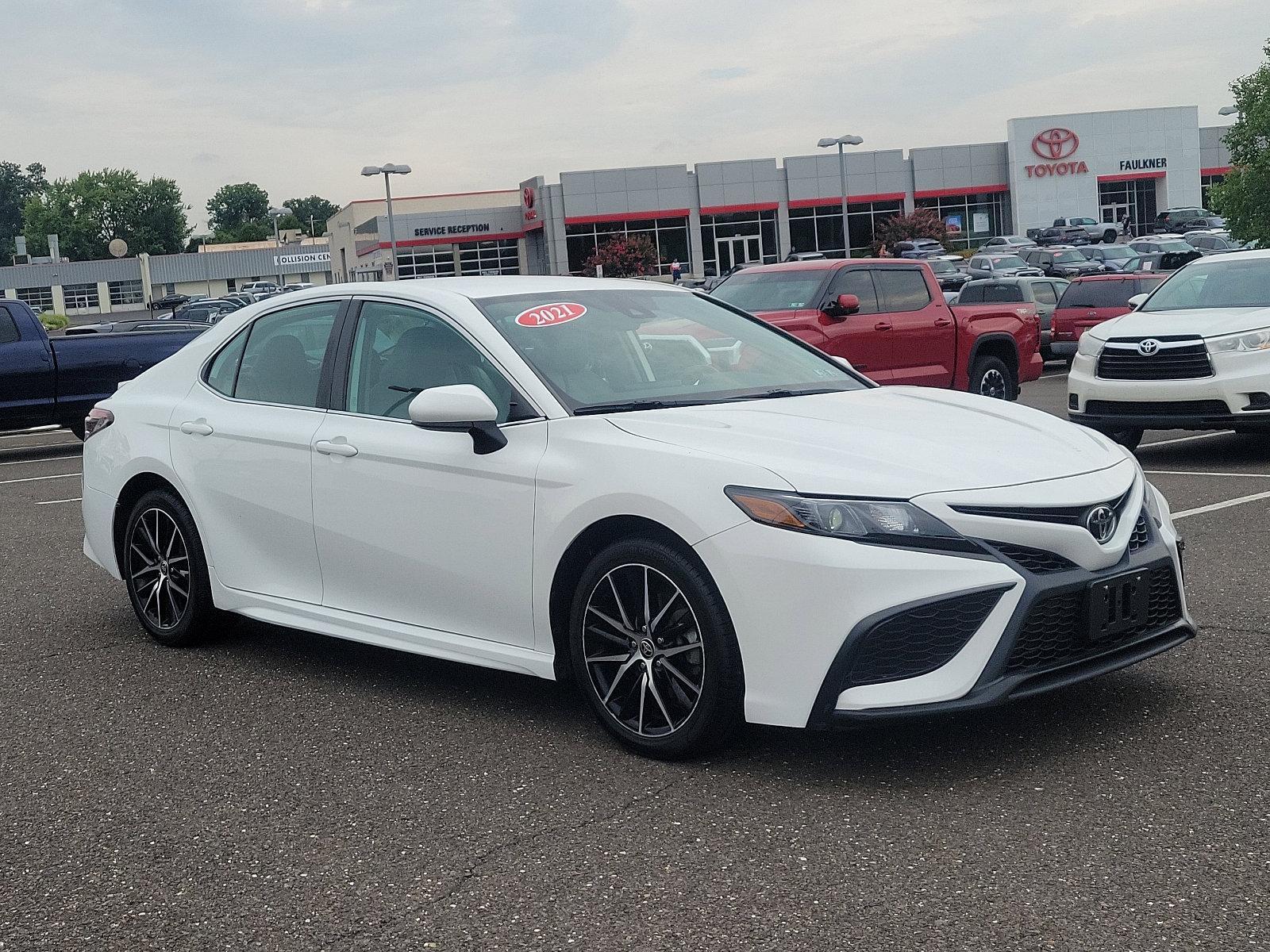 2021 Toyota Camry Vehicle Photo in Trevose, PA 19053