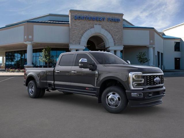 2024 Ford Super Duty F-350 DRW Vehicle Photo in Weatherford, TX 76087-8771