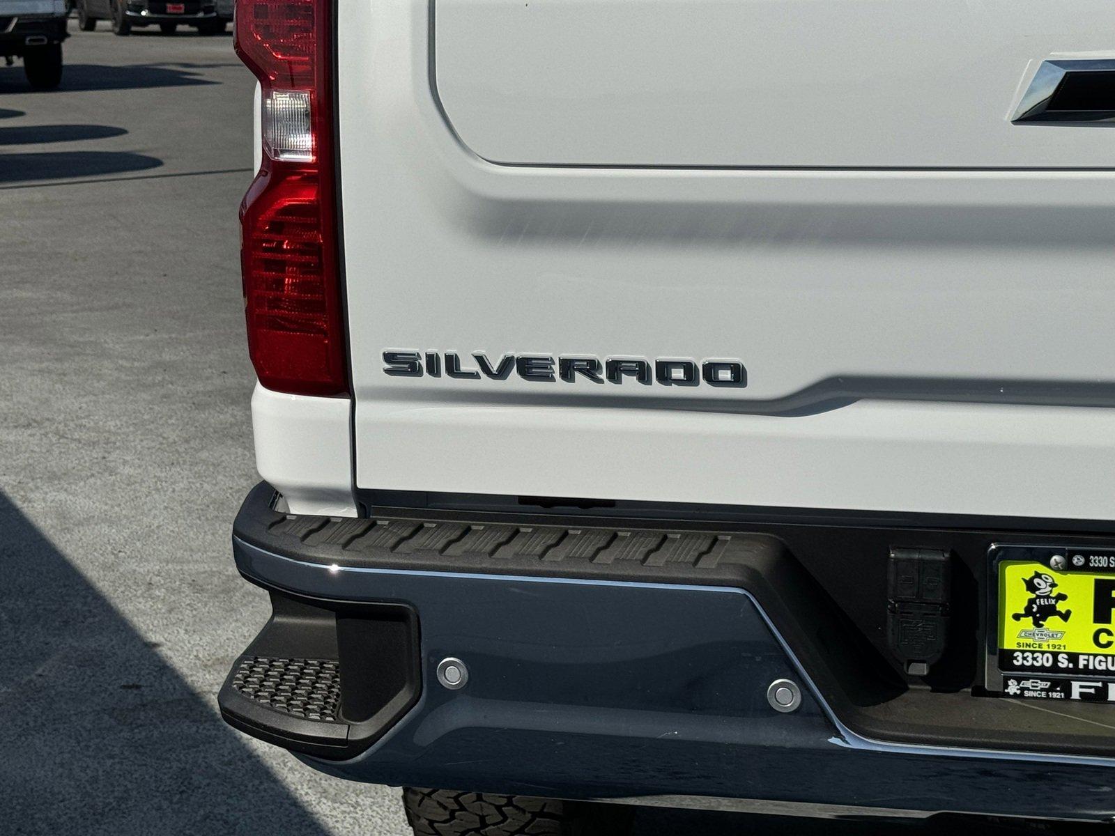 2025 Chevrolet Silverado 2500 HD Vehicle Photo in LOS ANGELES, CA 90007-3794