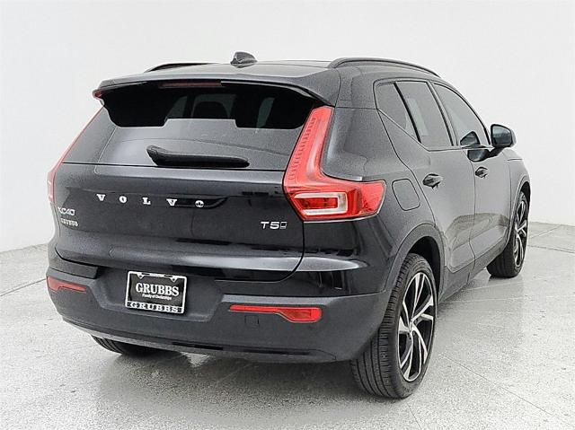 2022 Volvo XC40 Vehicle Photo in Grapevine, TX 76051