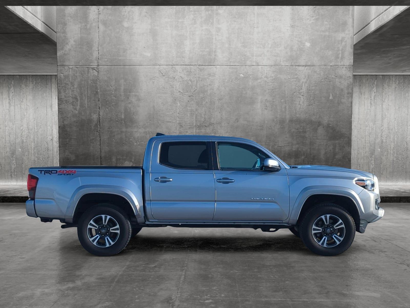 2018 Toyota Tacoma Vehicle Photo in Ft. Myers, FL 33907