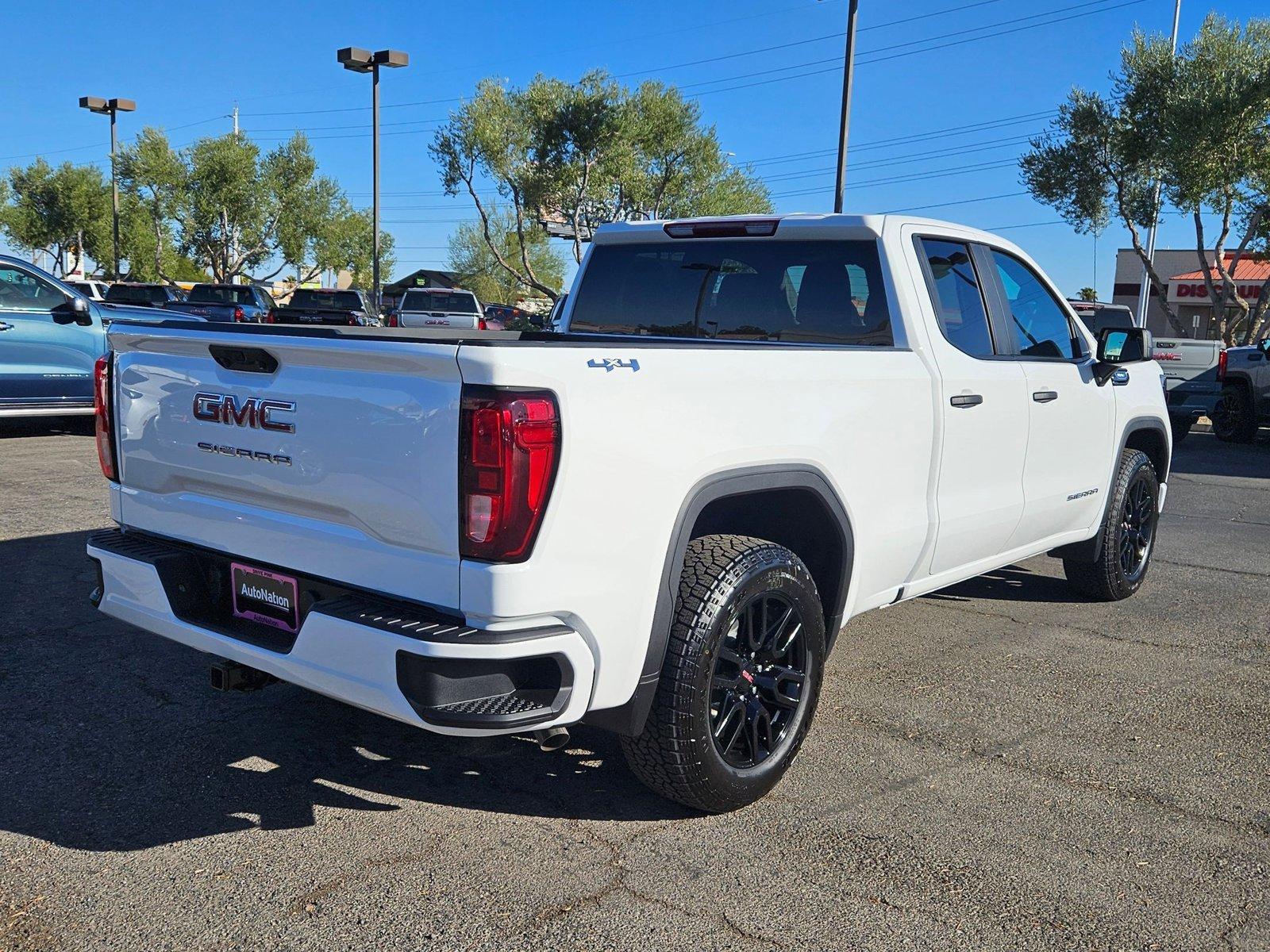 2024 GMC Sierra 1500 Vehicle Photo in LAS VEGAS, NV 89146-3033