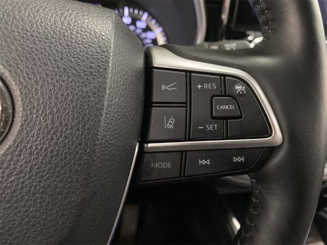 2022 Toyota Highlander Vehicle Photo in PORTLAND, OR 97225-3518