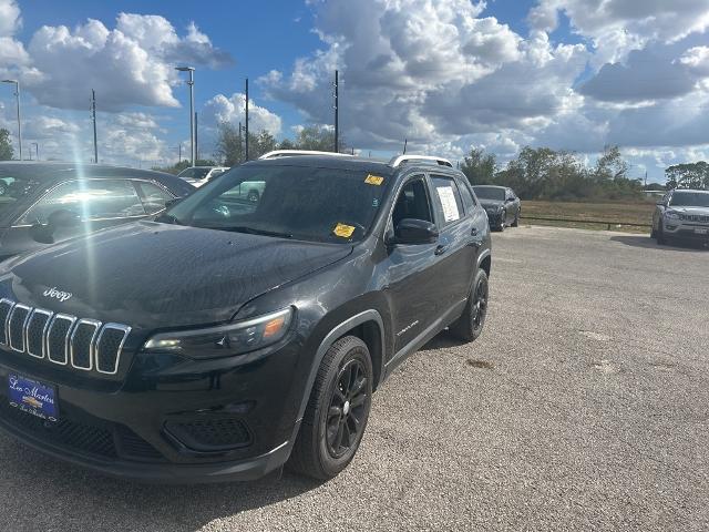 2021 Jeep Cherokee Vehicle Photo in ROSENBERG, TX 77471