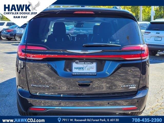 2023 Chrysler Pacifica Vehicle Photo in Plainfield, IL 60586