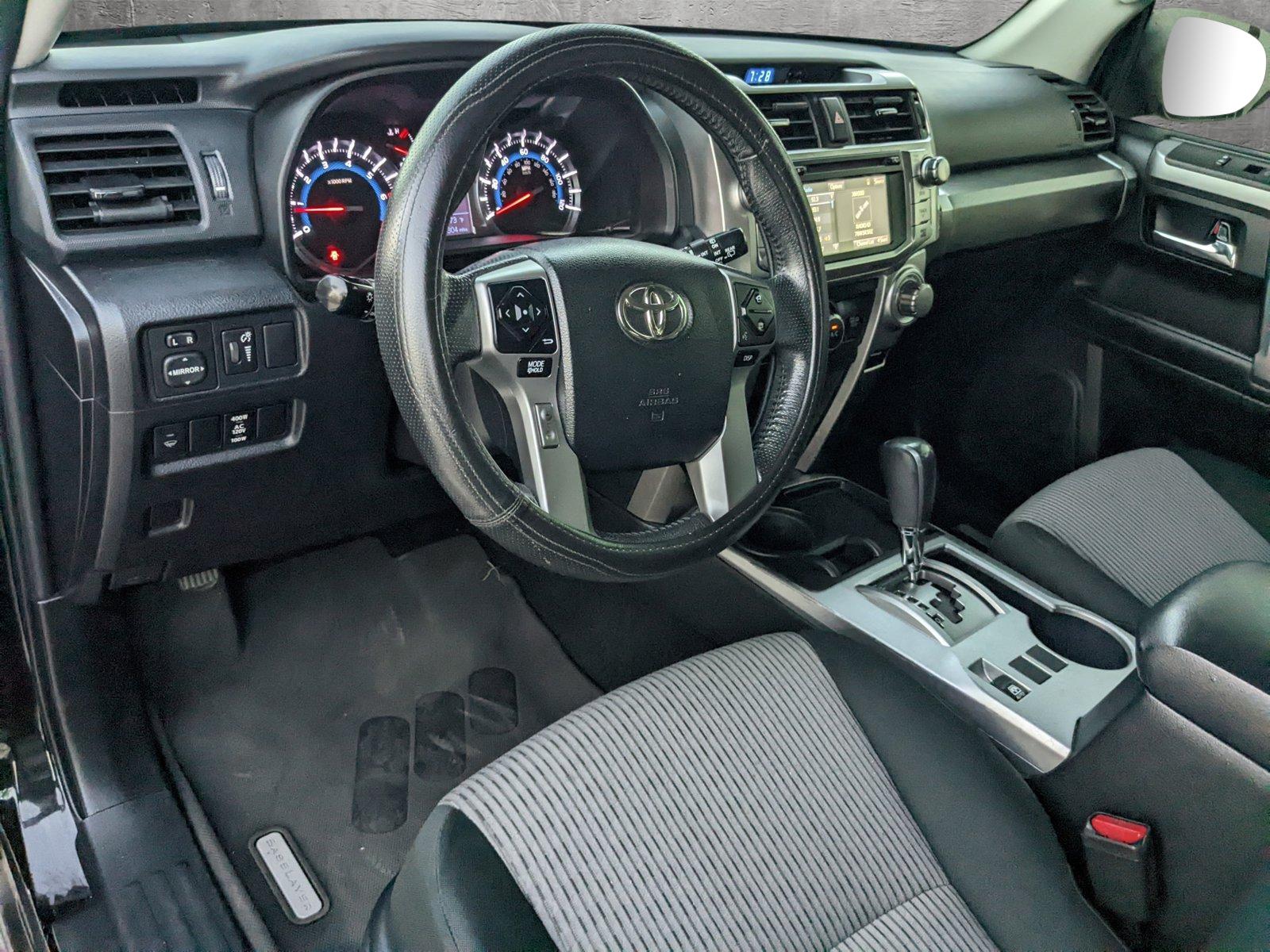 2018 Toyota 4Runner Vehicle Photo in Davie, FL 33331